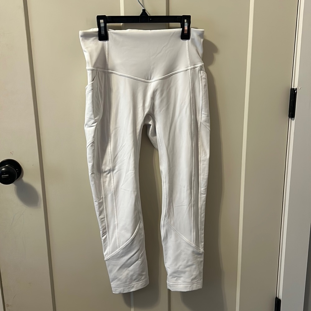 High Align High Rise leggings- Lululemon with pockets
